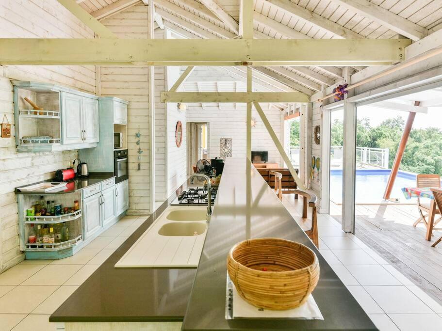 Villa-Coco Grand-Bourg  Экстерьер фото